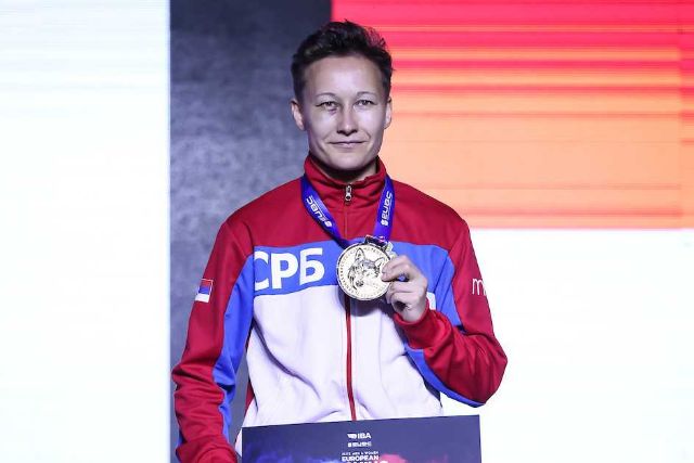 Šadrina i Koluhova doneli Srbiji zlatne medalje na EP u boksu