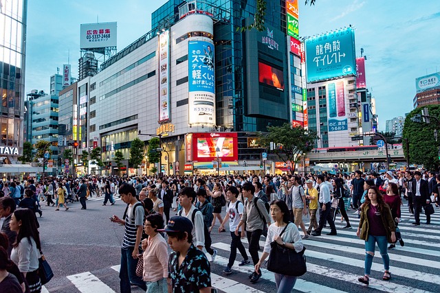 Rekordan pad broja stanovnika u Japanu: Uvode fleksibilnije radno vreme i besplatno čuvanje dece