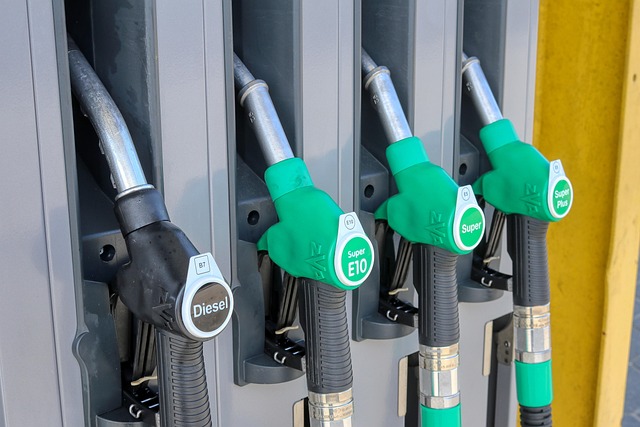 Cene benzina u SAD najviše u skoro četiri godine