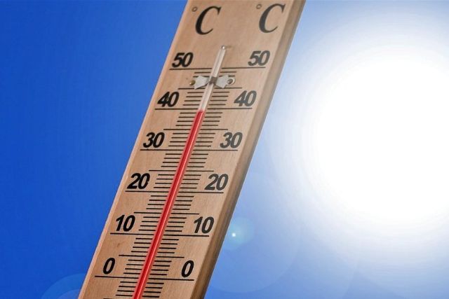 Toplotni talas u Evropi: U Francuskoj zatvoreno 845 škola i fakulteta, u Hrvatskoj najavljeno nevreme