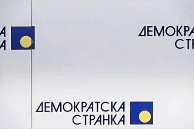 DS: Snežanu Paunović neće smeniti molba Vučiću u formi skupštinske inicijative, već pobeda studenata