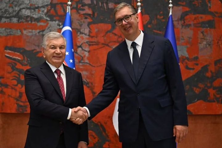 Vučić se sastao sa predsednikom Uzbekistana